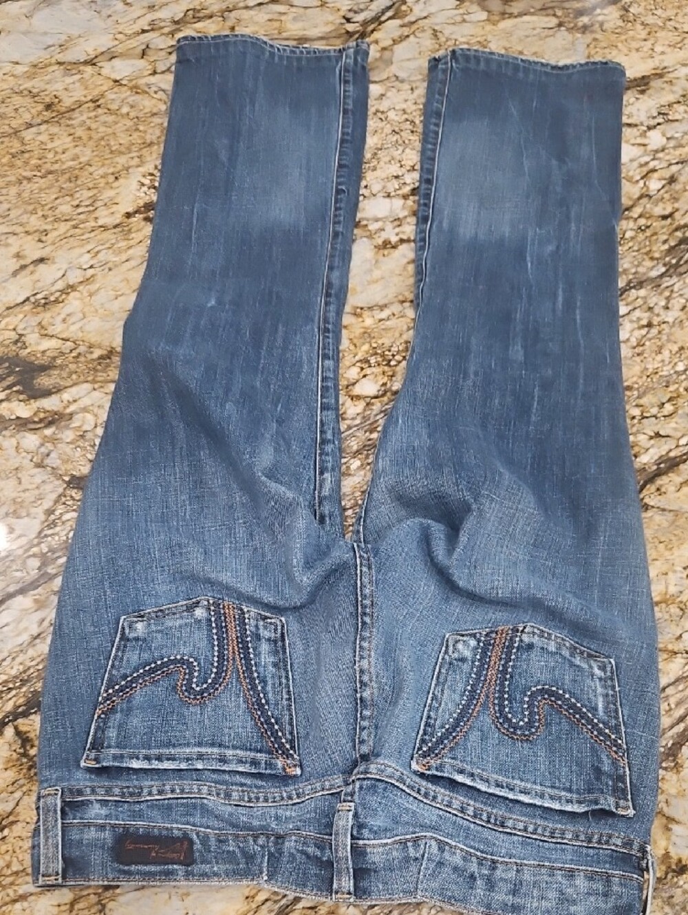 Citizens Of Humanity Women's Blue Washed Jeans. Size 28 Inseam 29.5" Rise 7.5" - Picture 6 of 11